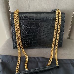 Croc embossed handbag
